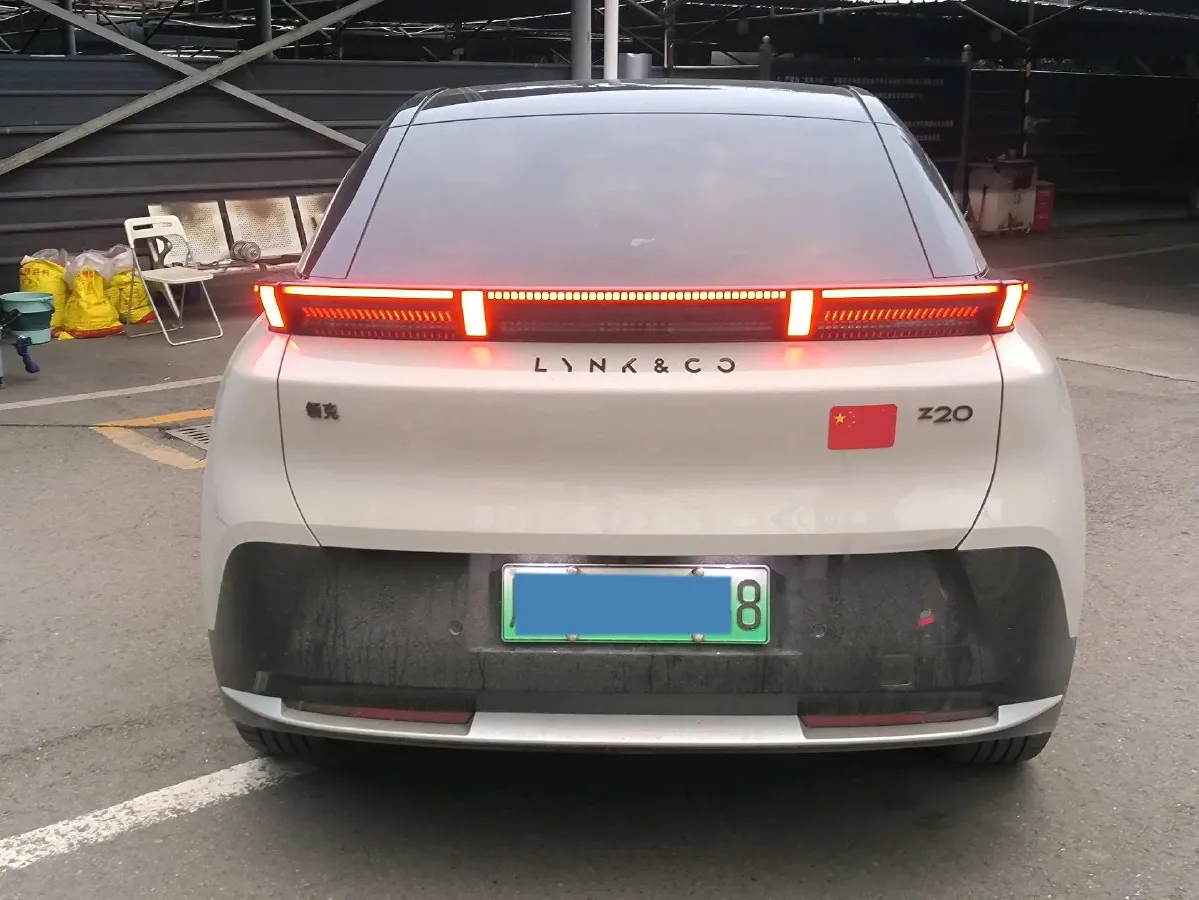 2025 Jetour Freeman 1.5T 184HP L4 7DCT,autocango,china used car exporter,china ev exporter,chinese used car exporter,chinese used ev exporter