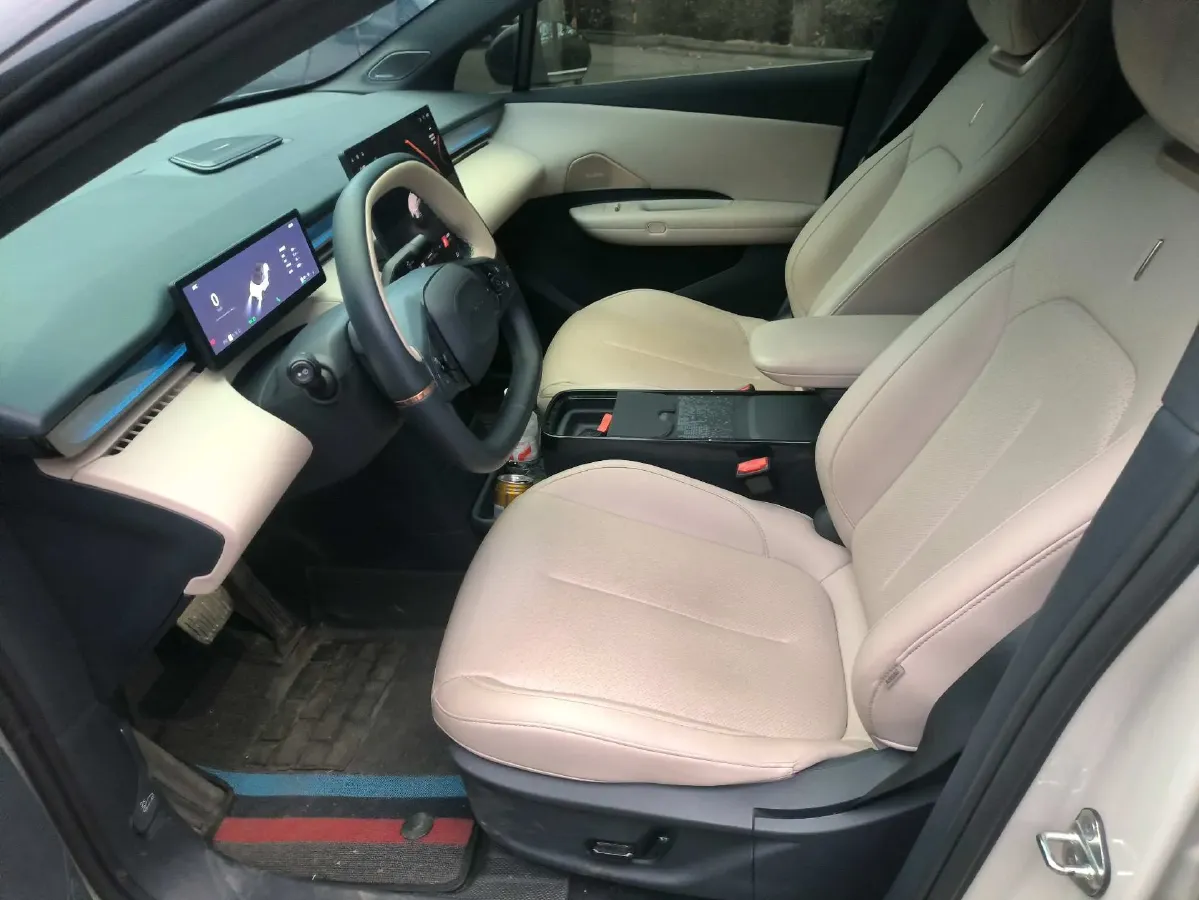 2025 Jetour Freeman 1.5T 184HP L4 7DCT,autocango,china used car exporter,china ev exporter,chinese used car exporter,chinese used ev exporter