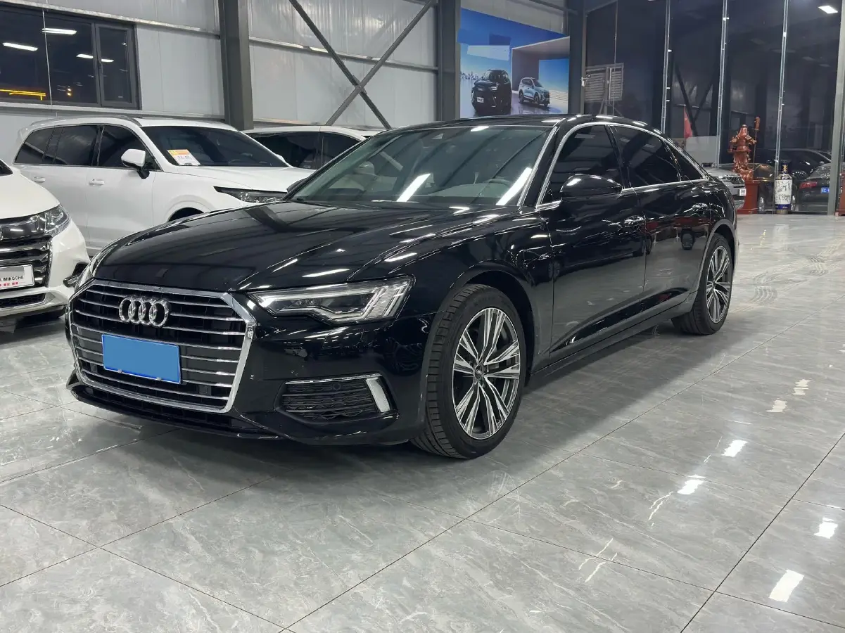 2021 Audi A6L 2.0T 190HP L4 7DCT
