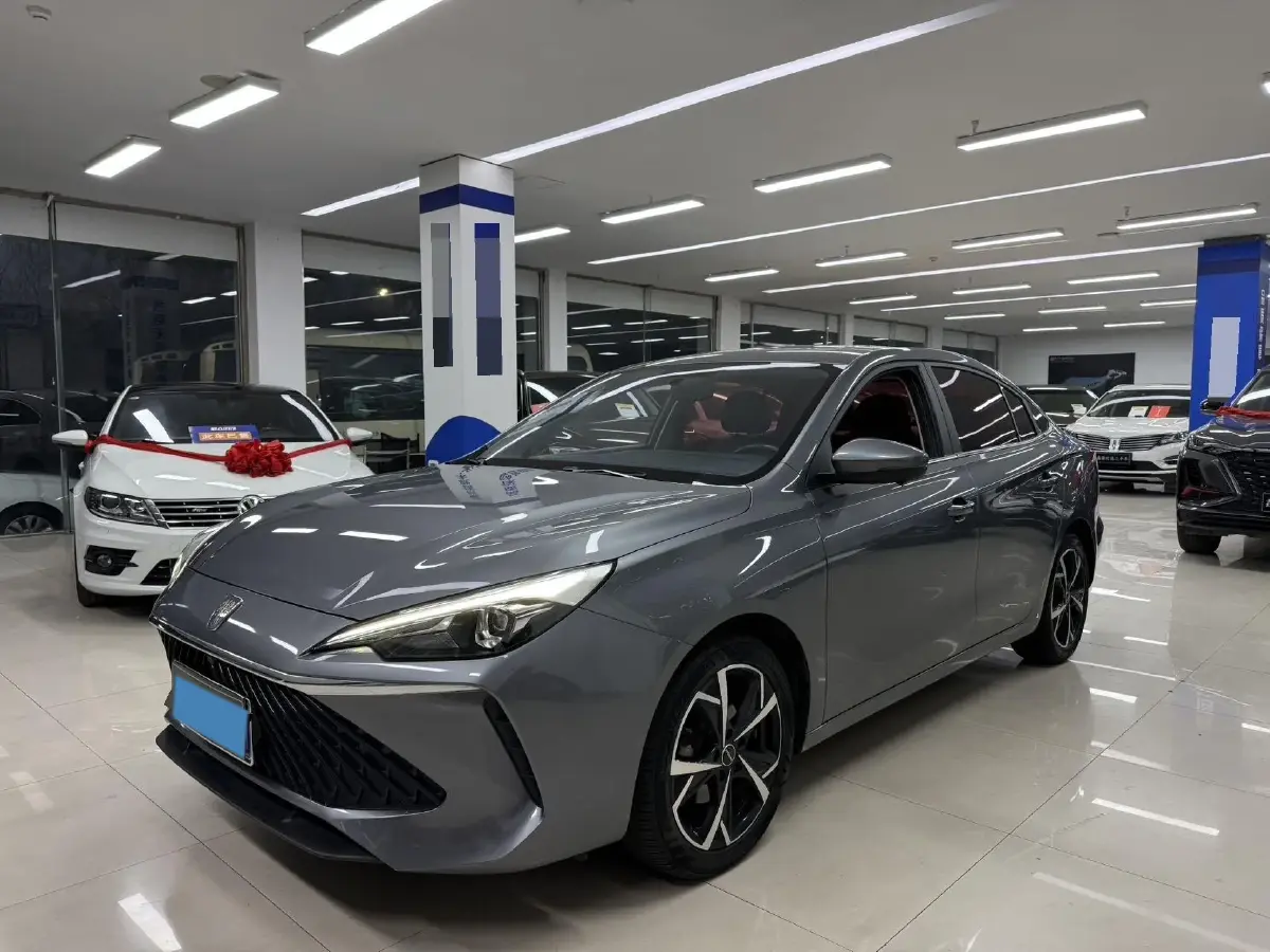 2023 Roewe i5 1.5L 129HP L4 CVT