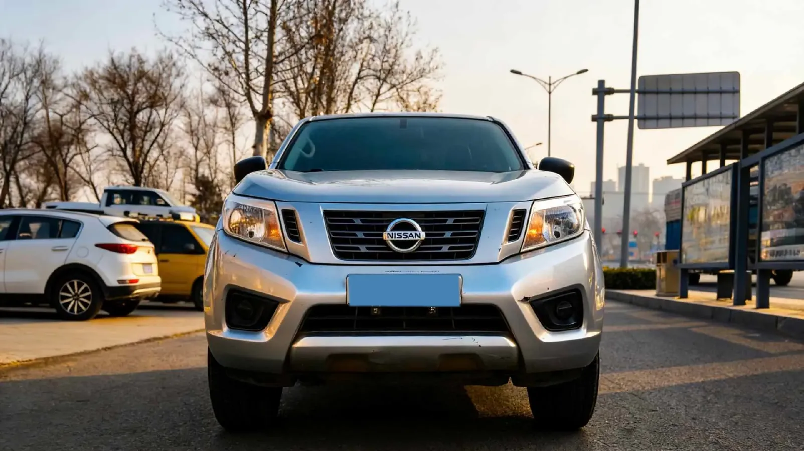 2019 Nissan Navara 2.5L 193HP L4 6MT,autocango,china used car exporter,china ev exporter,chinese used car exporter,chinese used ev exporter