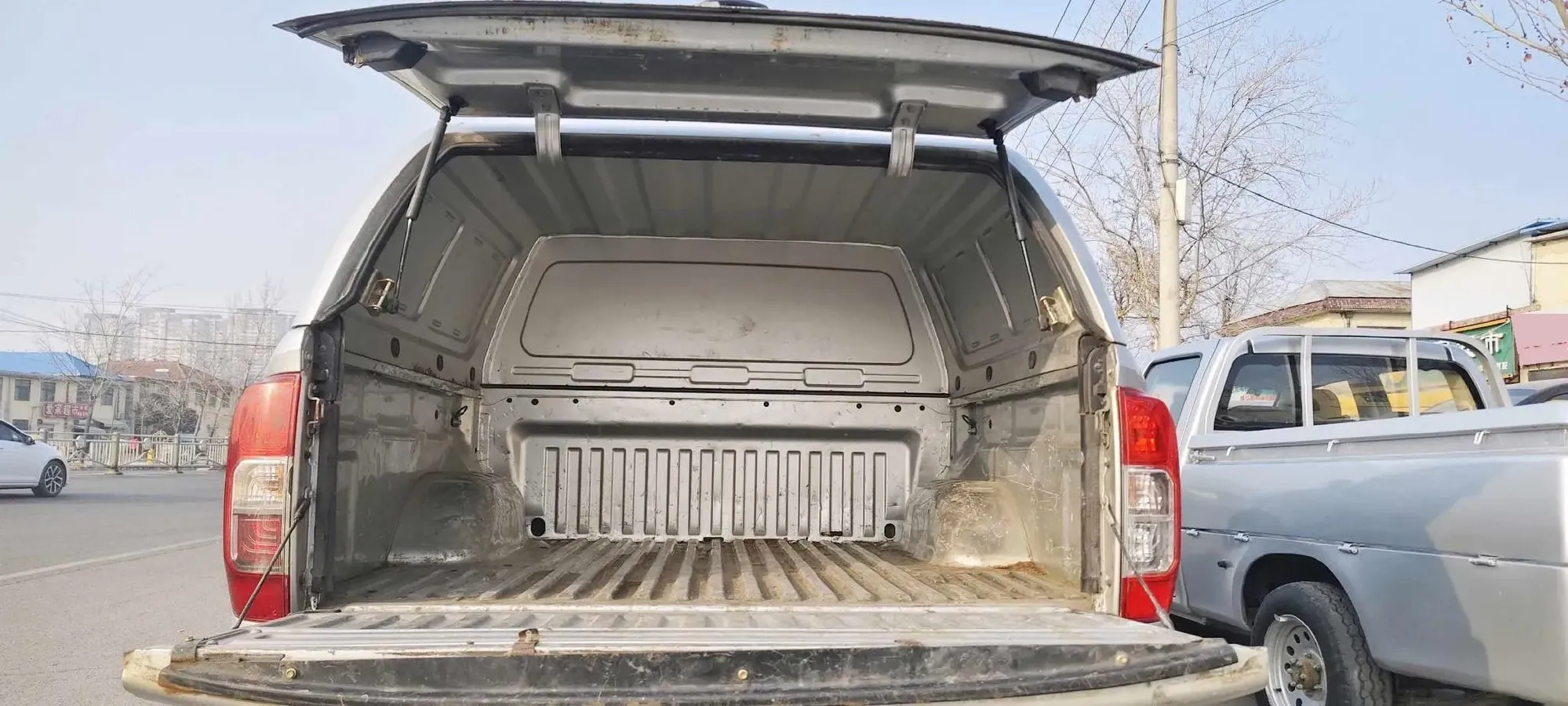 2019 Nissan Navara 2.5L 193HP L4 6MT,autocango,china used car exporter,china ev exporter,chinese used car exporter,chinese used ev exporter