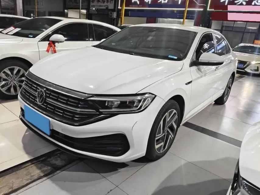 2023 Volkswagen Sagitar 1.2T 116HP L4 7DCT,autocango,china used car exporter,china ev exporter,chinese used car exporter,chinese used ev exporter