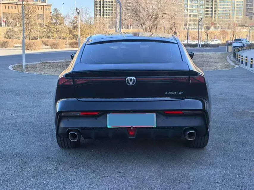 2023 ChangAn UNI-V iDD 1.5T 170HP L4 6TCT PHEV 18.4KWH,autocango,china used car exporter,china ev exporter,chinese used car exporter,chinese used ev exporter