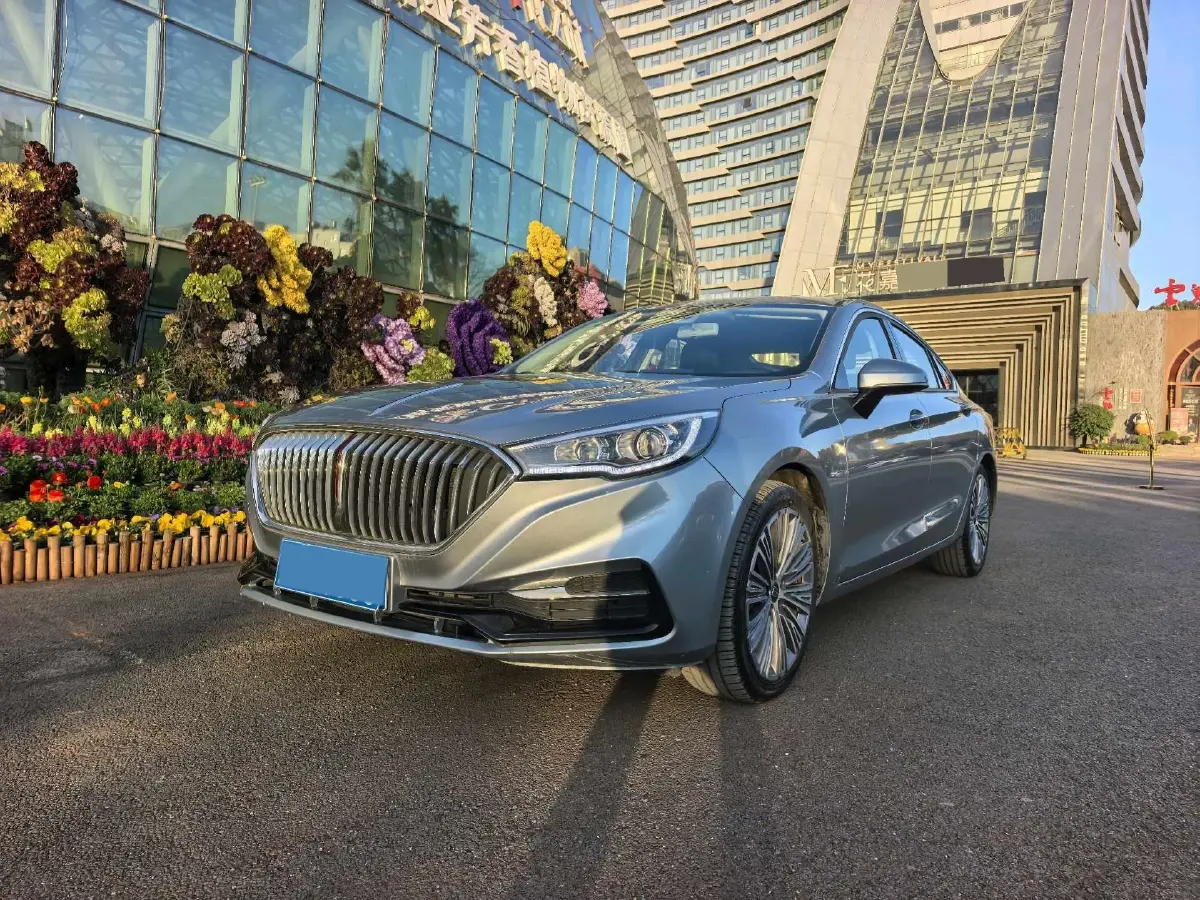 2022 HongQi H5 1.5T 169HP L4 7DCT
