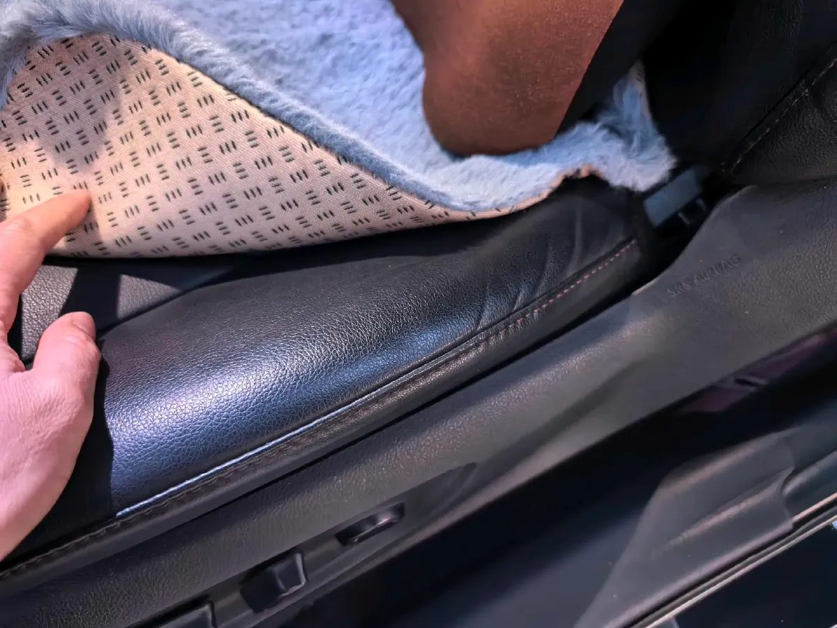 2021 Toyota Camry 2.0L 178HP L4 CVT,autocango,china used car exporter,china ev exporter,chinese used car exporter,chinese used ev exporter