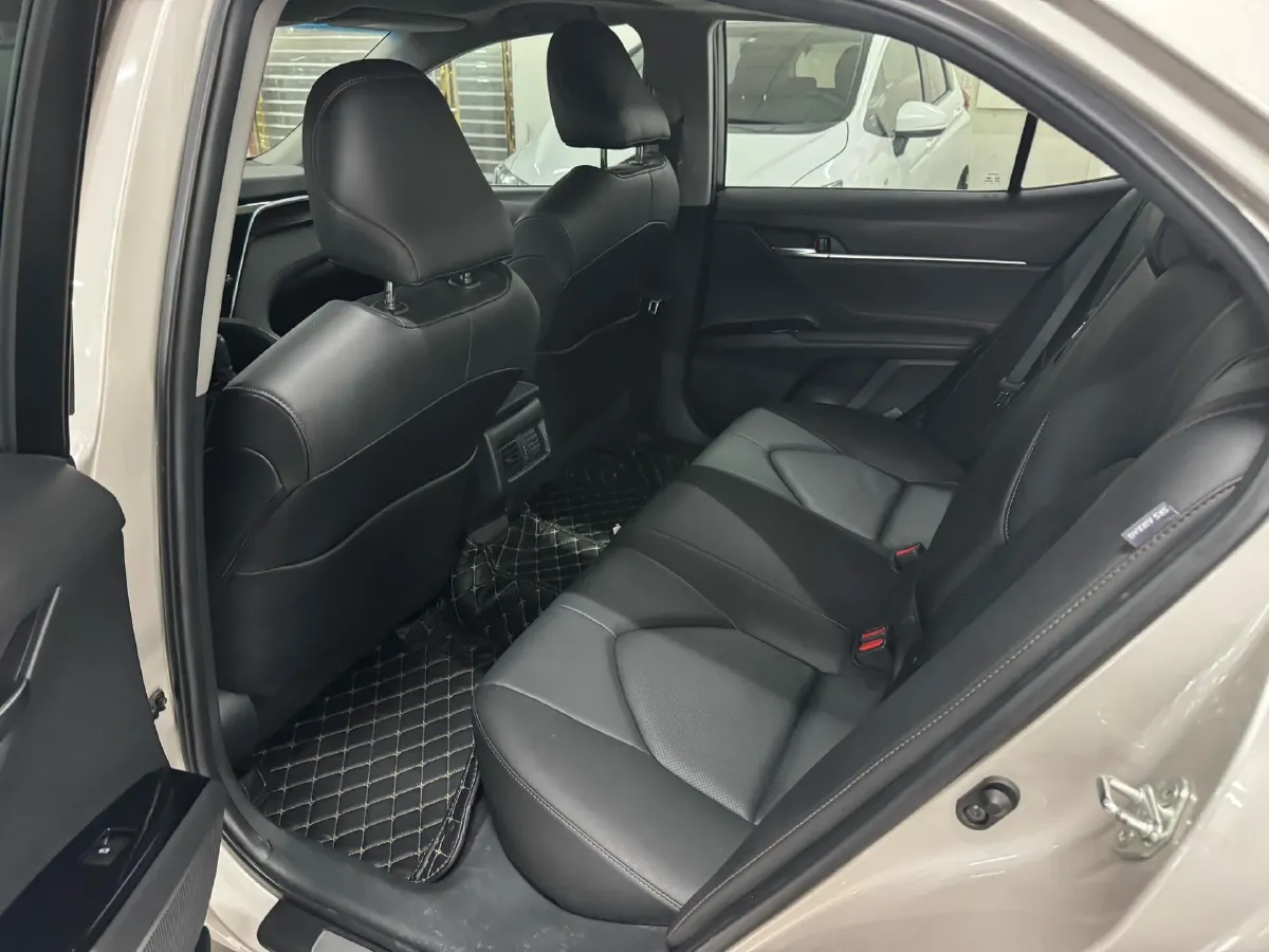 2019 Toyota Camry 2.0L 178HP L4 CVT,autocango,china used car exporter,china ev exporter,chinese used car exporter,chinese used ev exporter