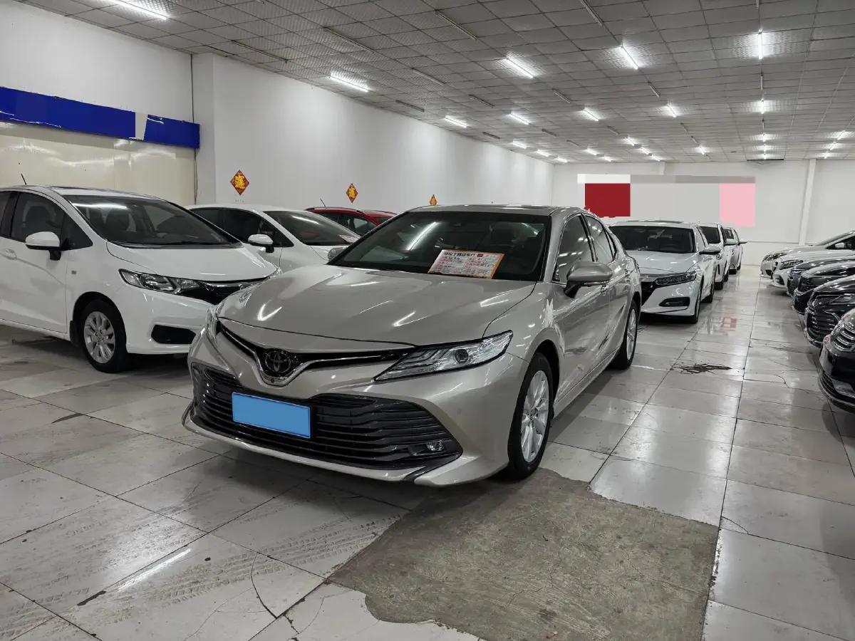 2019 Toyota Camry 2.0L 178HP L4 CVT