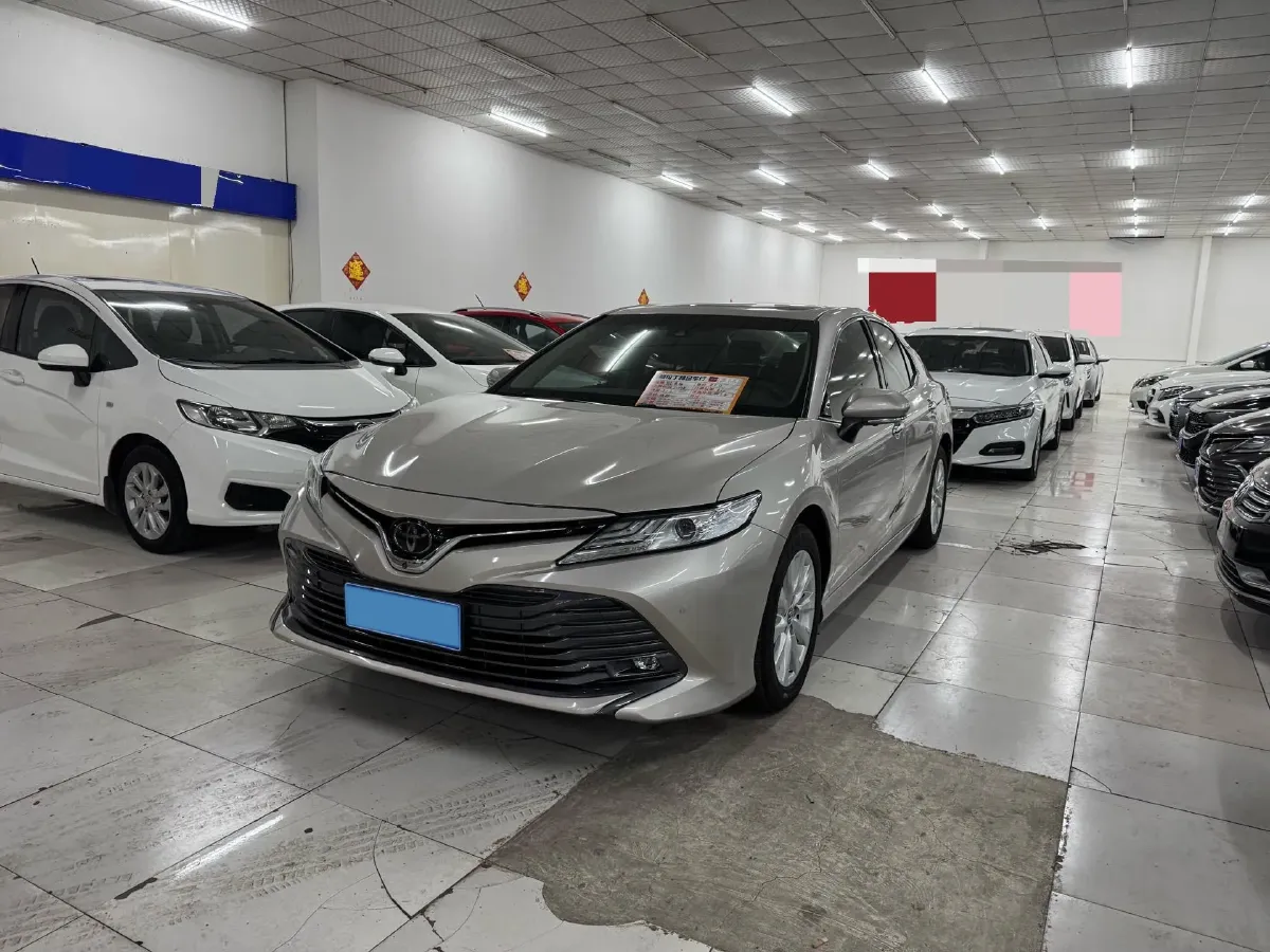 2019 Toyota Camry 2.0L 178HP L4 CVT,autocango,china used car exporter,china ev exporter,chinese used car exporter,chinese used ev exporter
