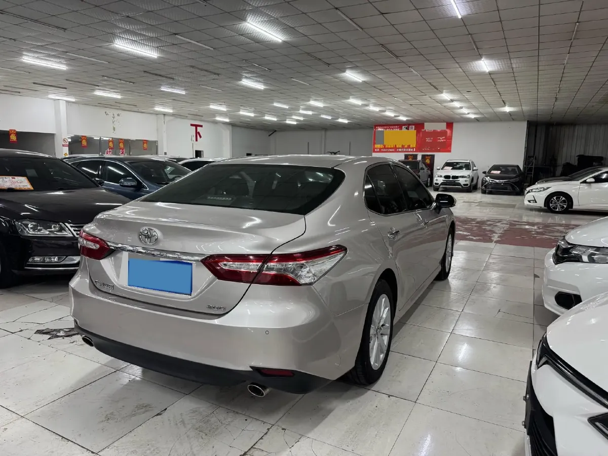2019 Toyota Camry 2.0L 178HP L4 CVT,autocango,china used car exporter,china ev exporter,chinese used car exporter,chinese used ev exporter