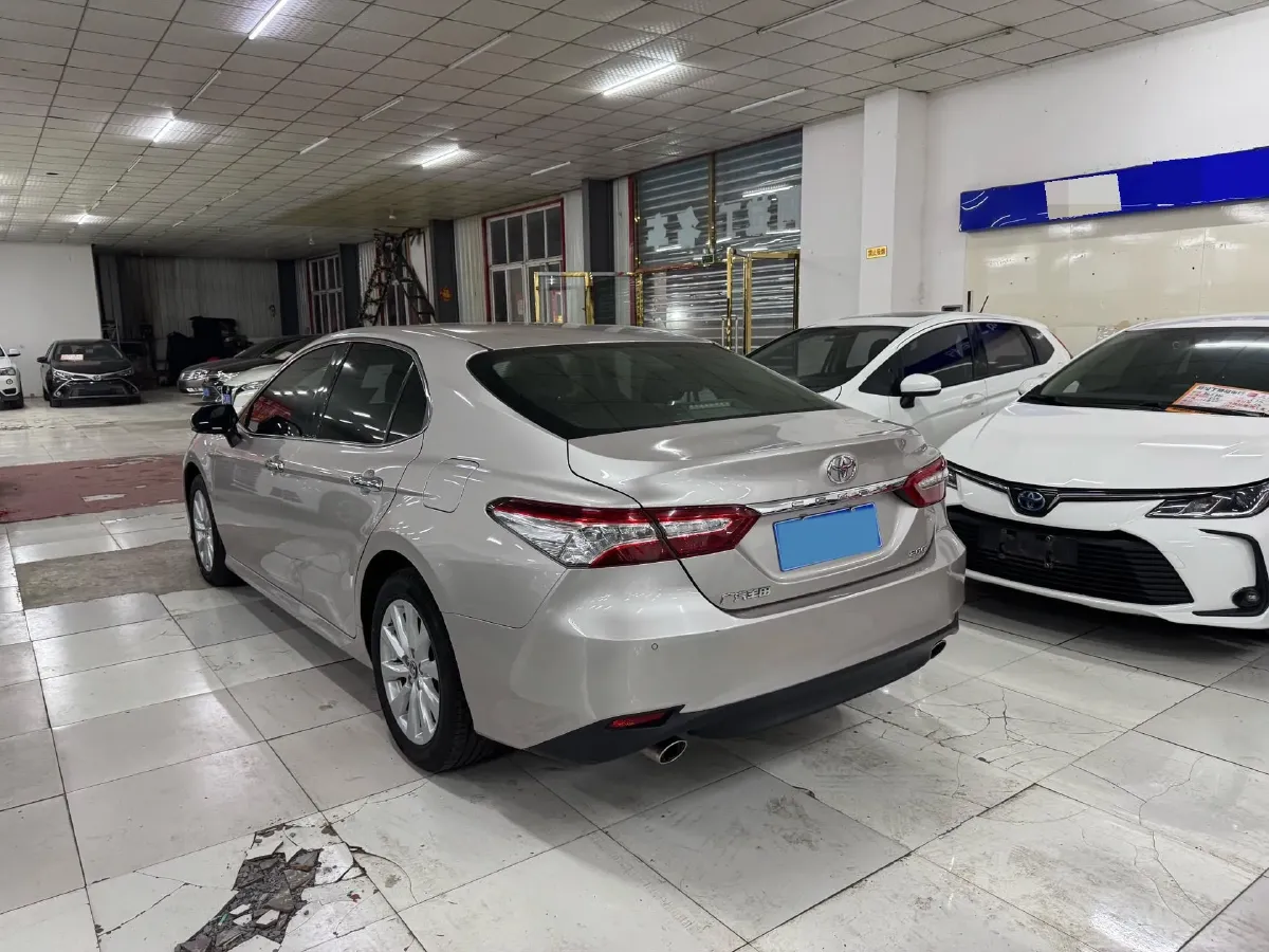 2019 Toyota Camry 2.0L 178HP L4 CVT,autocango,china used car exporter,china ev exporter,chinese used car exporter,chinese used ev exporter