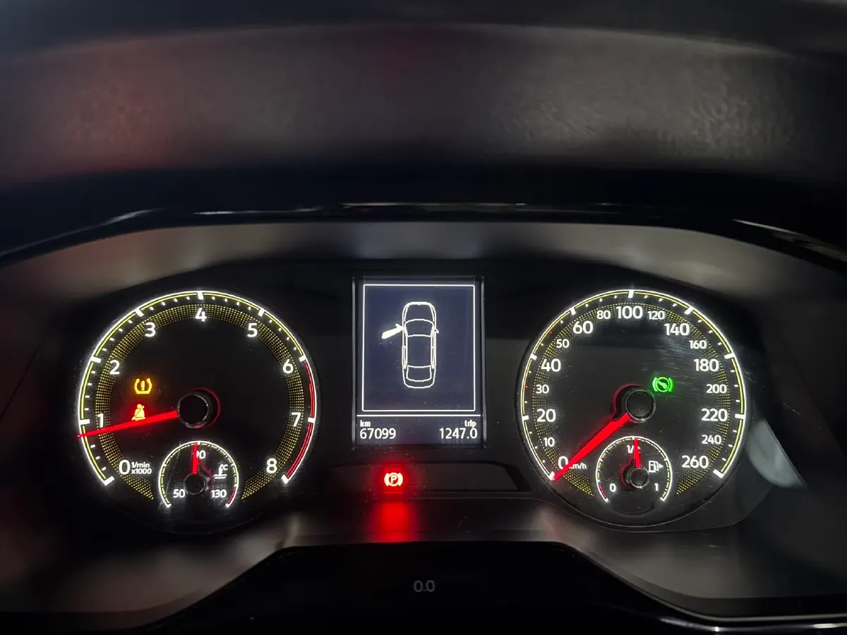 2019 HuangHai WeiLong 2.4T 218HP L4 6AT,autocango,china used car exporter,china ev exporter,chinese used car exporter,chinese used ev exporter