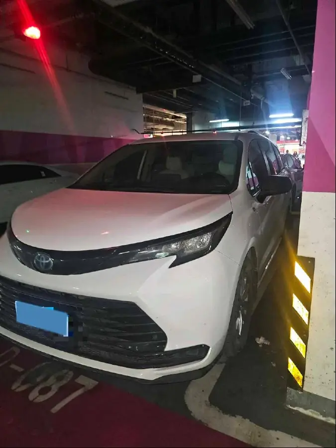 2014 Toyota Land Cruiser Prado 4.0L 275HP V6 5AT