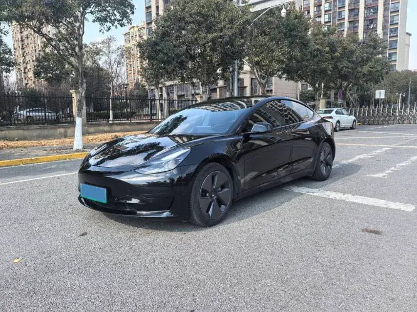 2022 Tesla Model 3 BEV 60KWH