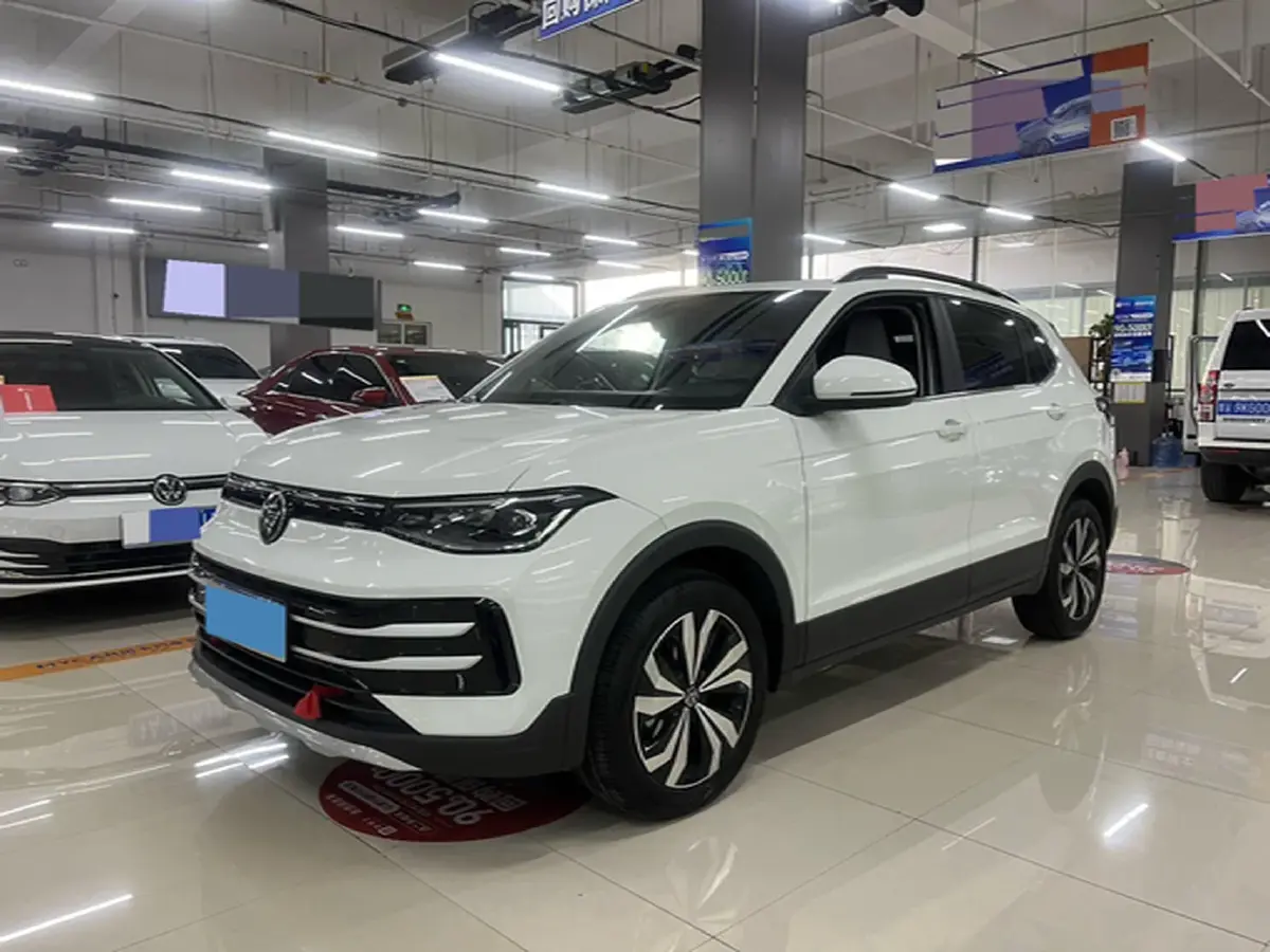 2025 Volkswagen Tharu 1.5L 110HP L4 6AT