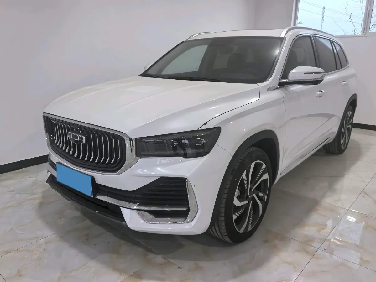 2023 Geely Monjaro 2.0T 238HP L4 8AT