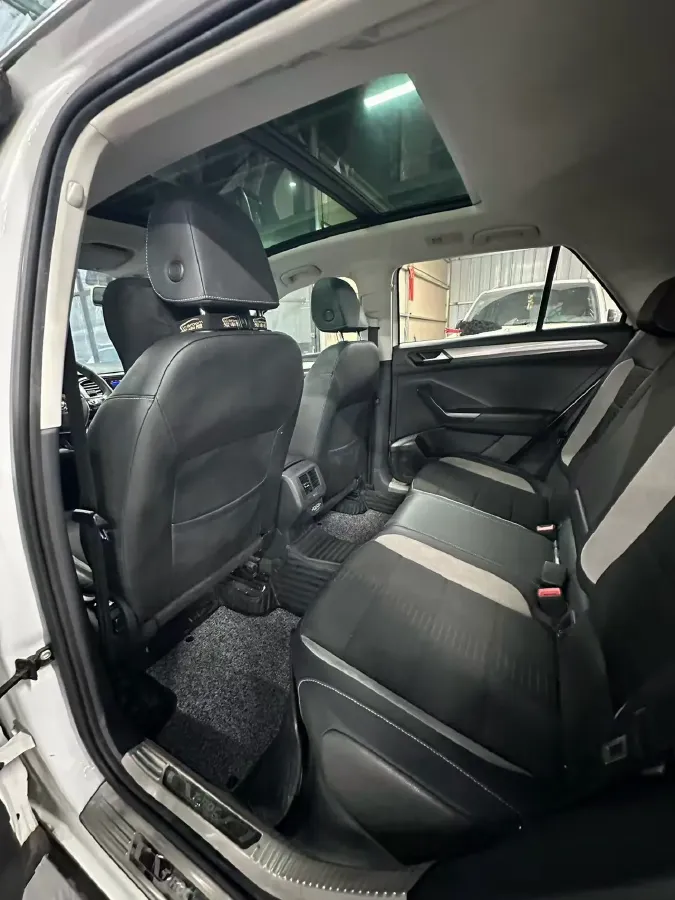 2018 Borgward BX5 1.8T 190HP L4 6AT,autocango,china used car exporter,china ev exporter,chinese used car exporter,chinese used ev exporter