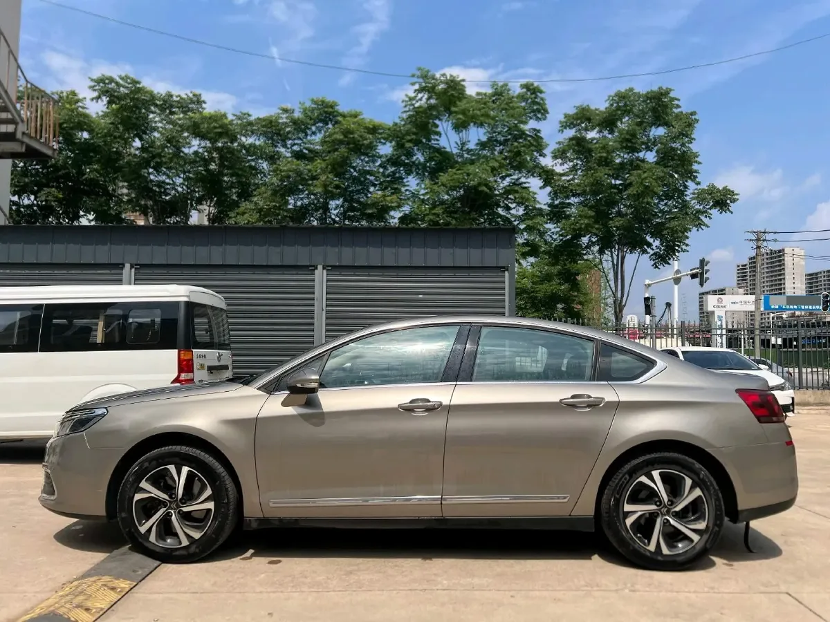 2017 Citroen C5 1.6T 167HP L4 6AT,autocango,china used car exporter,china ev exporter,chinese used car exporter,chinese used ev exporter