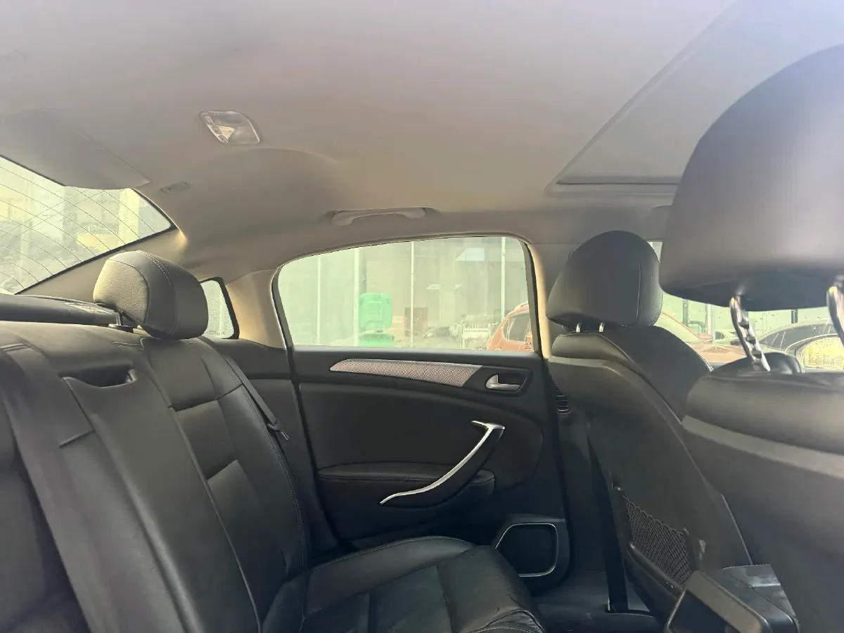 2017 Citroen C5 1.6T 167HP L4 6AT,autocango,china used car exporter,china ev exporter,chinese used car exporter,chinese used ev exporter