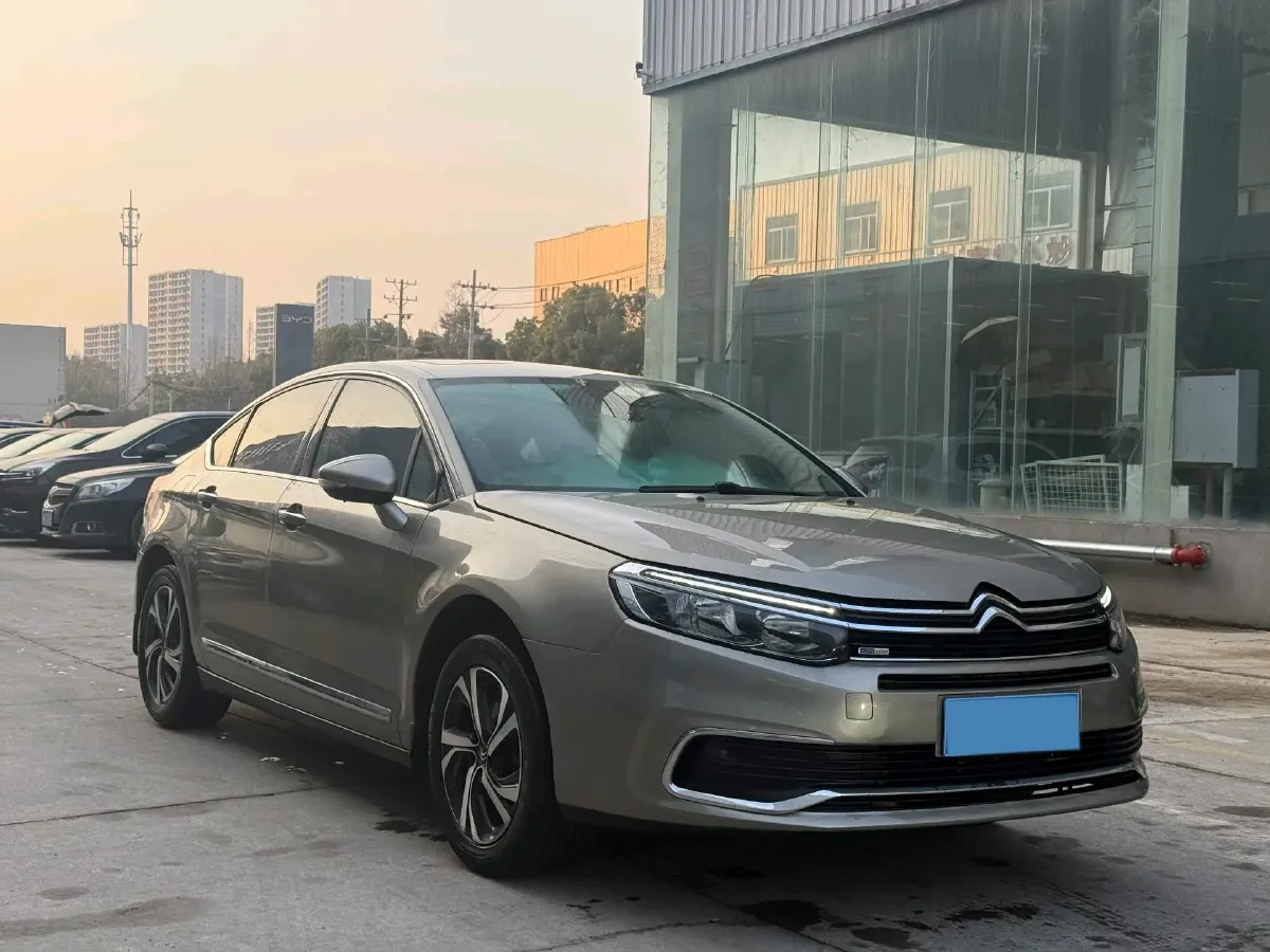 2017 Citroen C5 1.6T 167HP L4 6AT,autocango,china used car exporter,china ev exporter,chinese used car exporter,chinese used ev exporter