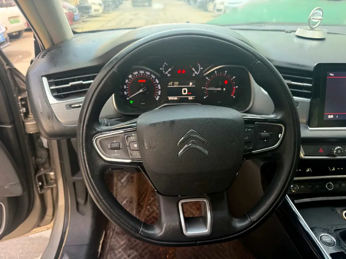 2017 Citroen C5 1.6T 167HP L4 6AT,autocango,china used car exporter,china ev exporter,chinese used car exporter,chinese used ev exporter