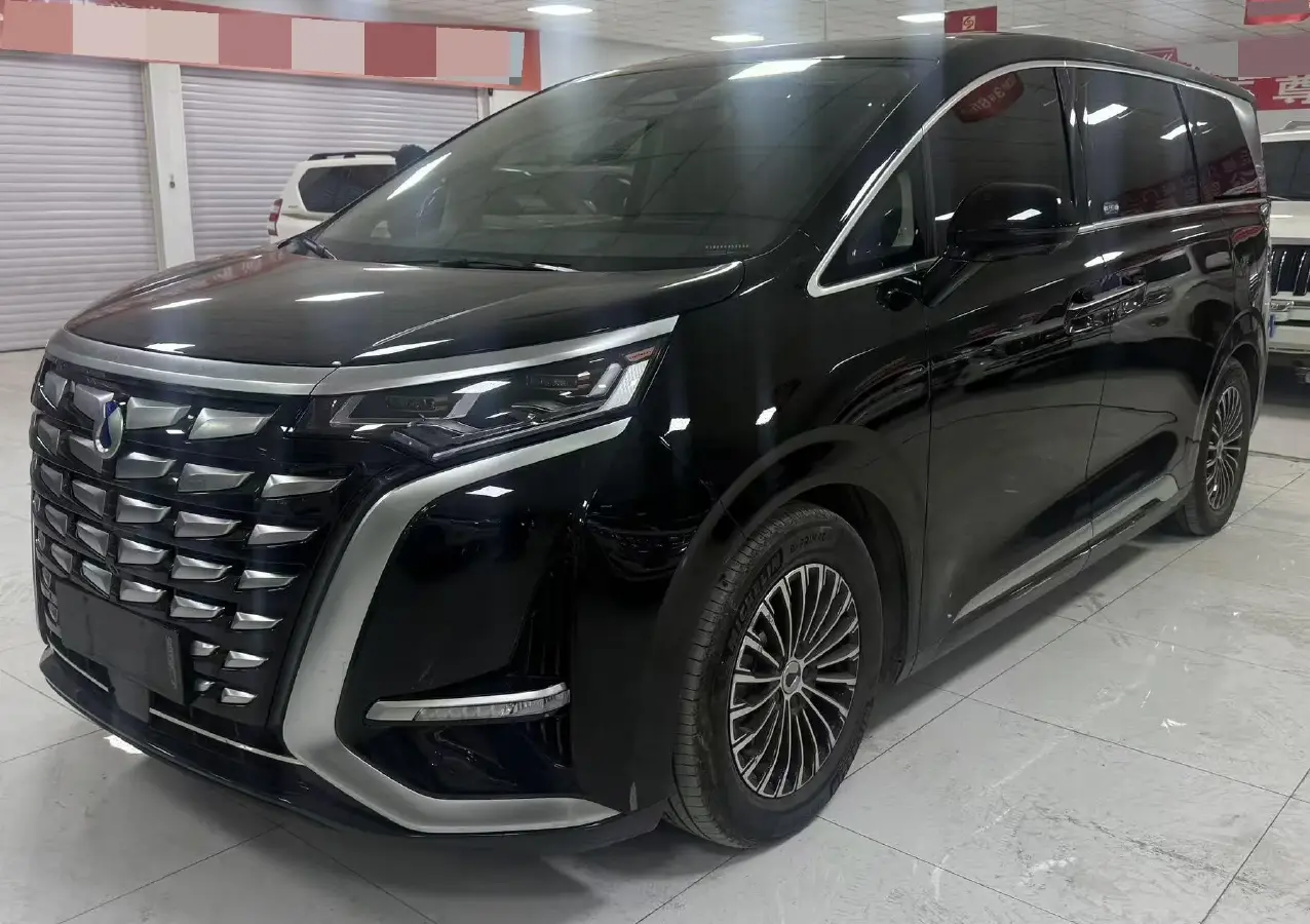 2024 Denza D9 1.5T 139HP L4 E-CVT PHEV 40KWH