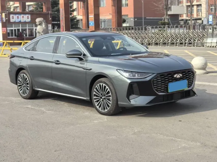 2025 Fulwin FulwinA8L 1.5T 156HP L4 1DHT PHEV 18.67KWH,autocango,china used car exporter,china ev exporter,chinese used car exporter,chinese used ev exporter