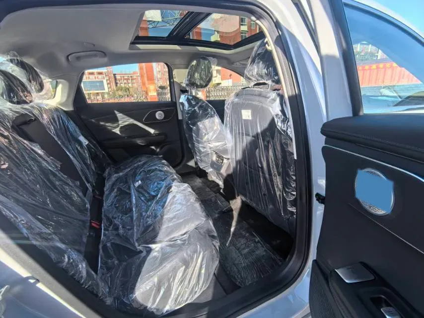 2025 Fulwin FulwinA8L 1.5T 156HP L4 1DHT PHEV 18.67KWH,autocango,china used car exporter,china ev exporter,chinese used car exporter,chinese used ev exporter