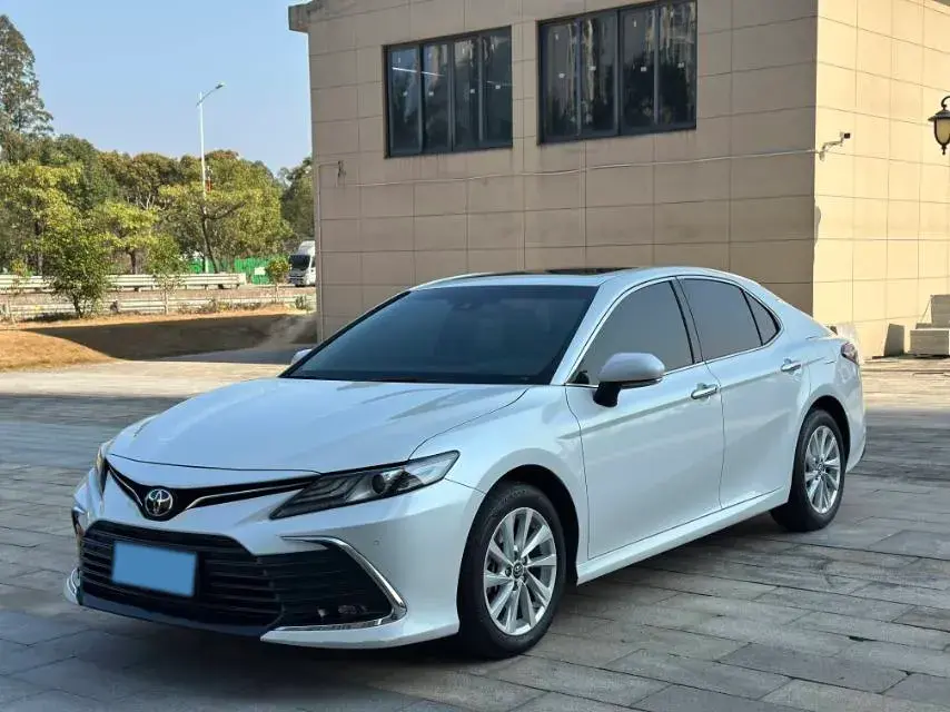 2021 Toyota Camry 2.0L 178HP L4 CVT