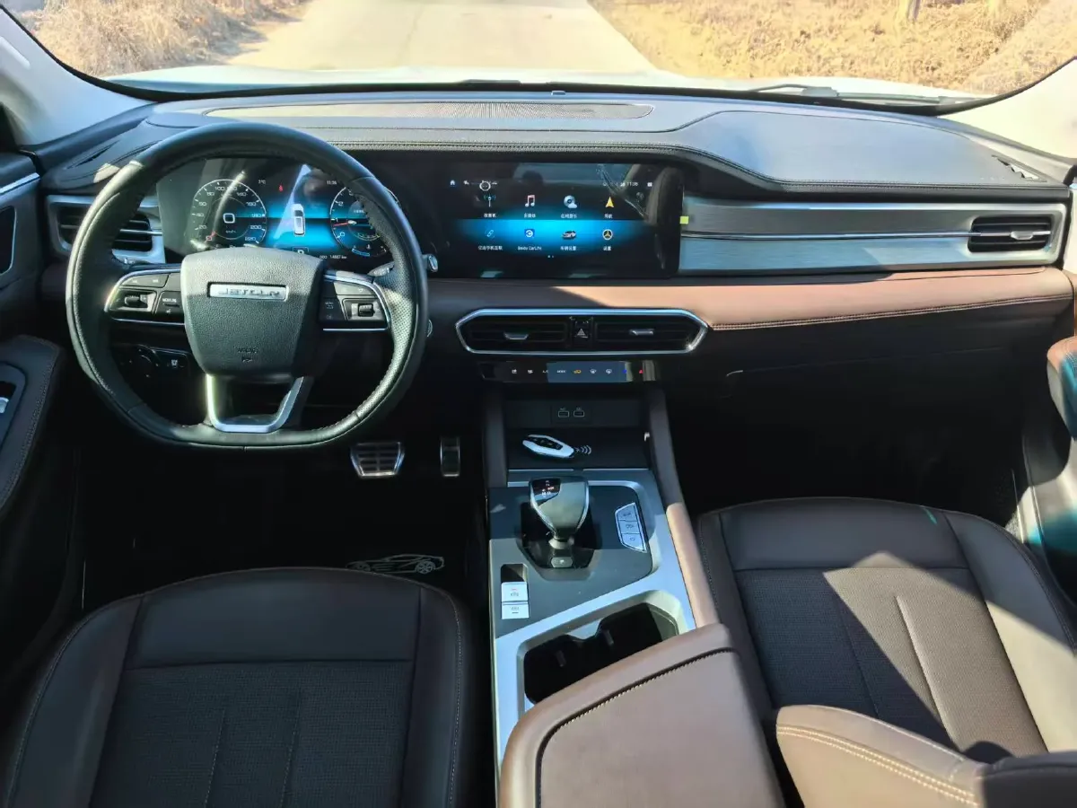 2024 Jetour X95 1.6T 197HP L4 7DCT,autocango,china used car exporter,china ev exporter,chinese used car exporter,chinese used ev exporter