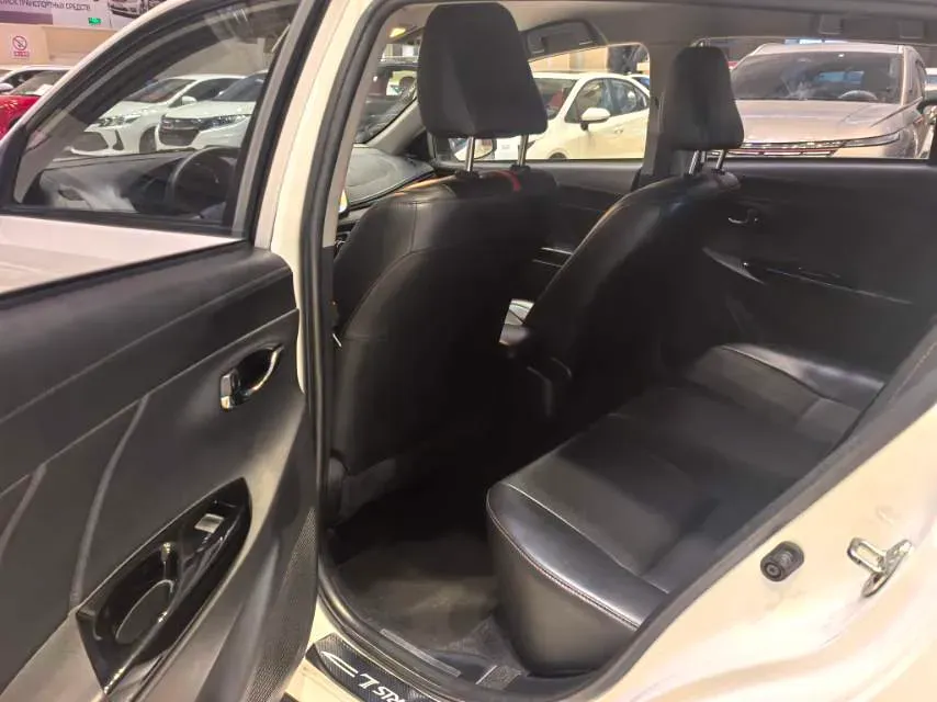 2021 Toyota Yaris L 1.5L 112HP L4 CVT,autocango,china used car exporter,china ev exporter,chinese used car exporter,chinese used ev exporter