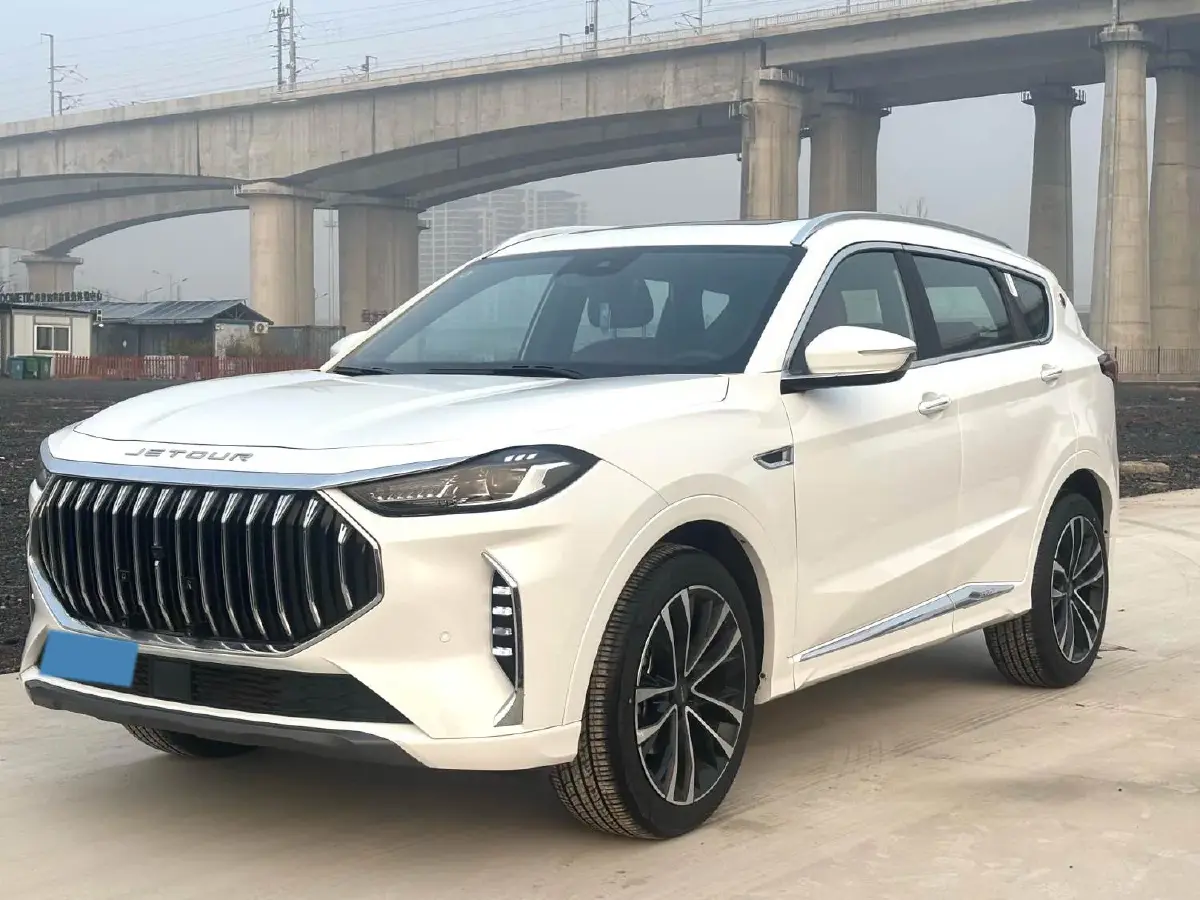 2023 Jetour X70 Plus 1.6T 197HP L4 7DCT