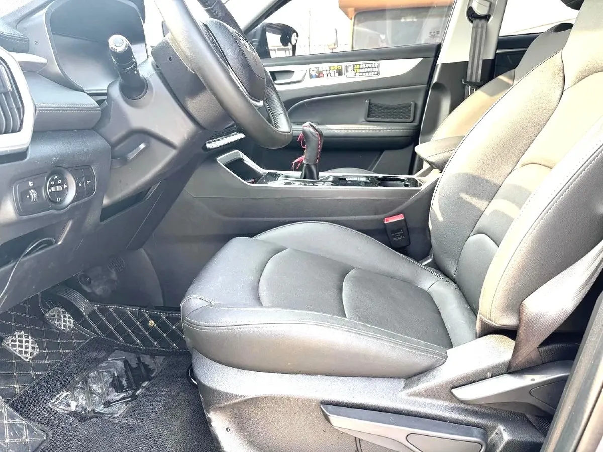 2025 KaiYi XuanJie Pro 1.5L 116HP L4 5MT,autocango,china used car exporter,china ev exporter,chinese used car exporter,chinese used ev exporter