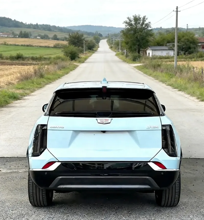 2024 Cadillac OPTIQ BEV 79.7KWH,autocango,china used car exporter,china ev exporter,chinese used car exporter,chinese used ev exporter