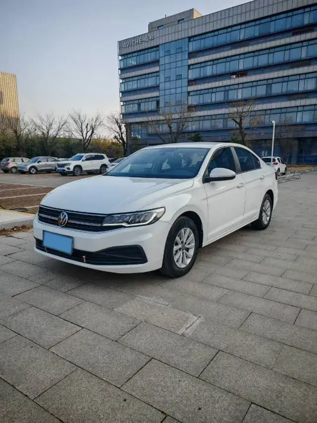 2021 Volkswagen Bora 1.5L 113HP L4 6AT