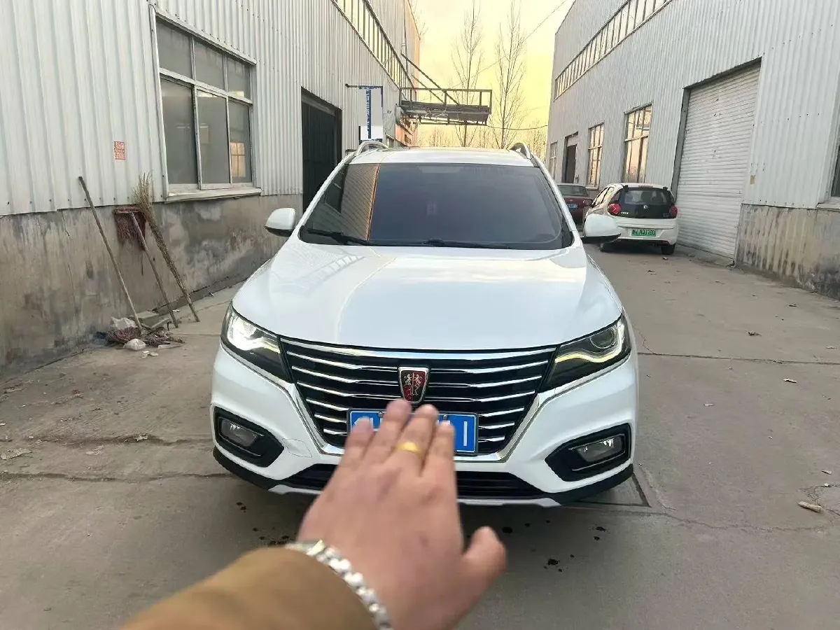 2020 Dongfeng YuFeng P16 2.4T 218HP L4 6MT,autocango,china used car exporter,china ev exporter,chinese used car exporter,chinese used ev exporter