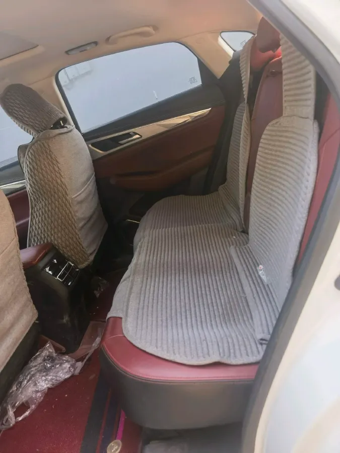 2021 ChangAn CS85 Coupe 1.5T 178HP L4 7DCT,autocango,china used car exporter,china ev exporter,chinese used car exporter,chinese used ev exporter