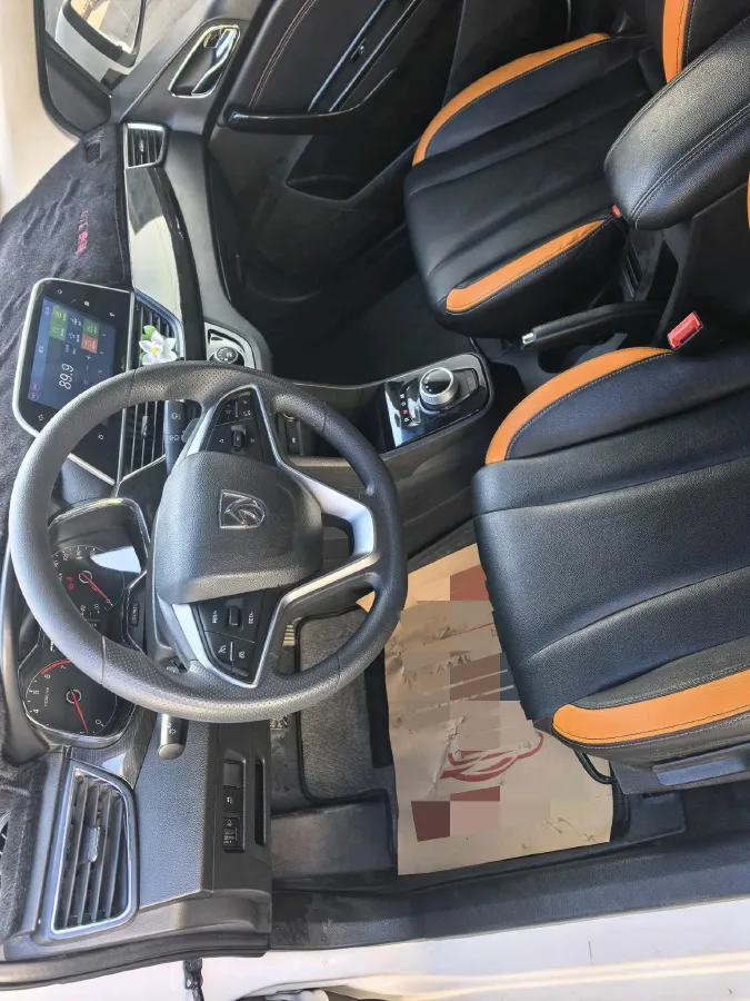 2017 Karry K50 1.5L 109HP L4 5MT,autocango,china used car exporter,china ev exporter,chinese used car exporter,chinese used ev exporter