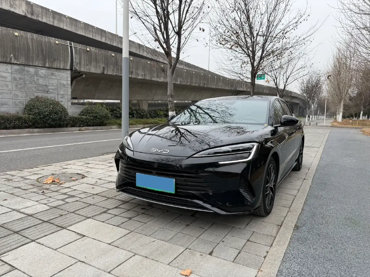 2024 BYD Seal 1.5T 139HP L4 E-CVT PHEV 17.6KWH