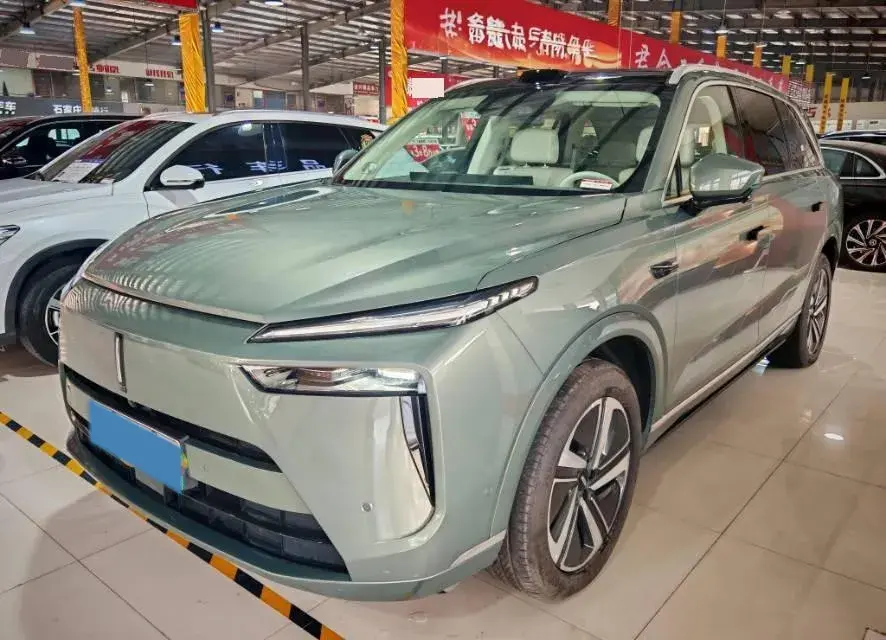 2025 WEY BlueMountain 1.5T 170HP L4 4DHT PHEV 44.5KWH