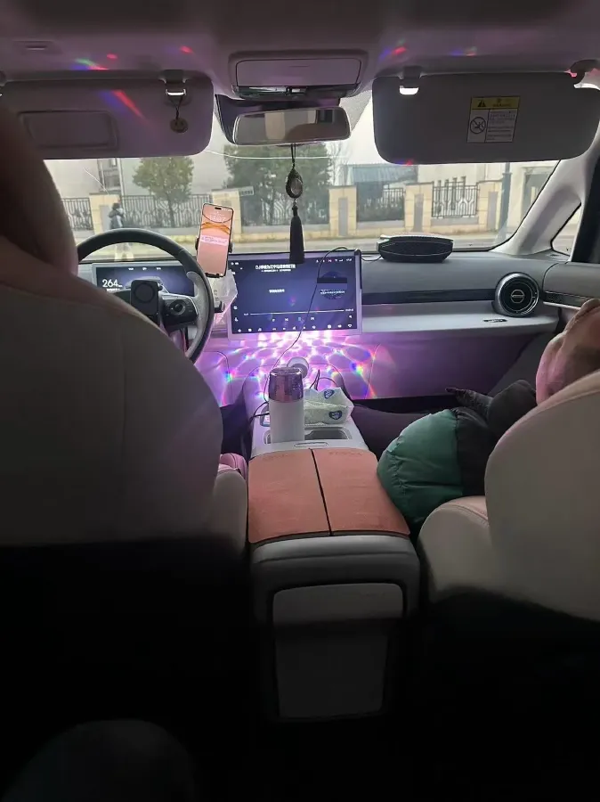 2023 JAC T8 2.0T 170HP L4 8AT,autocango,china used car exporter,china ev exporter,chinese used car exporter,chinese used ev exporter