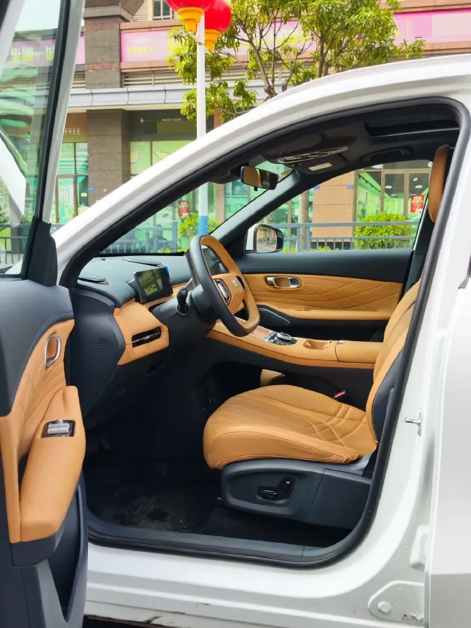 2025 ChangAn KuaYue KuaYueXing V7 EV BEV 50.23KWH,autocango,china used car exporter,china ev exporter,chinese used car exporter,chinese used ev exporter