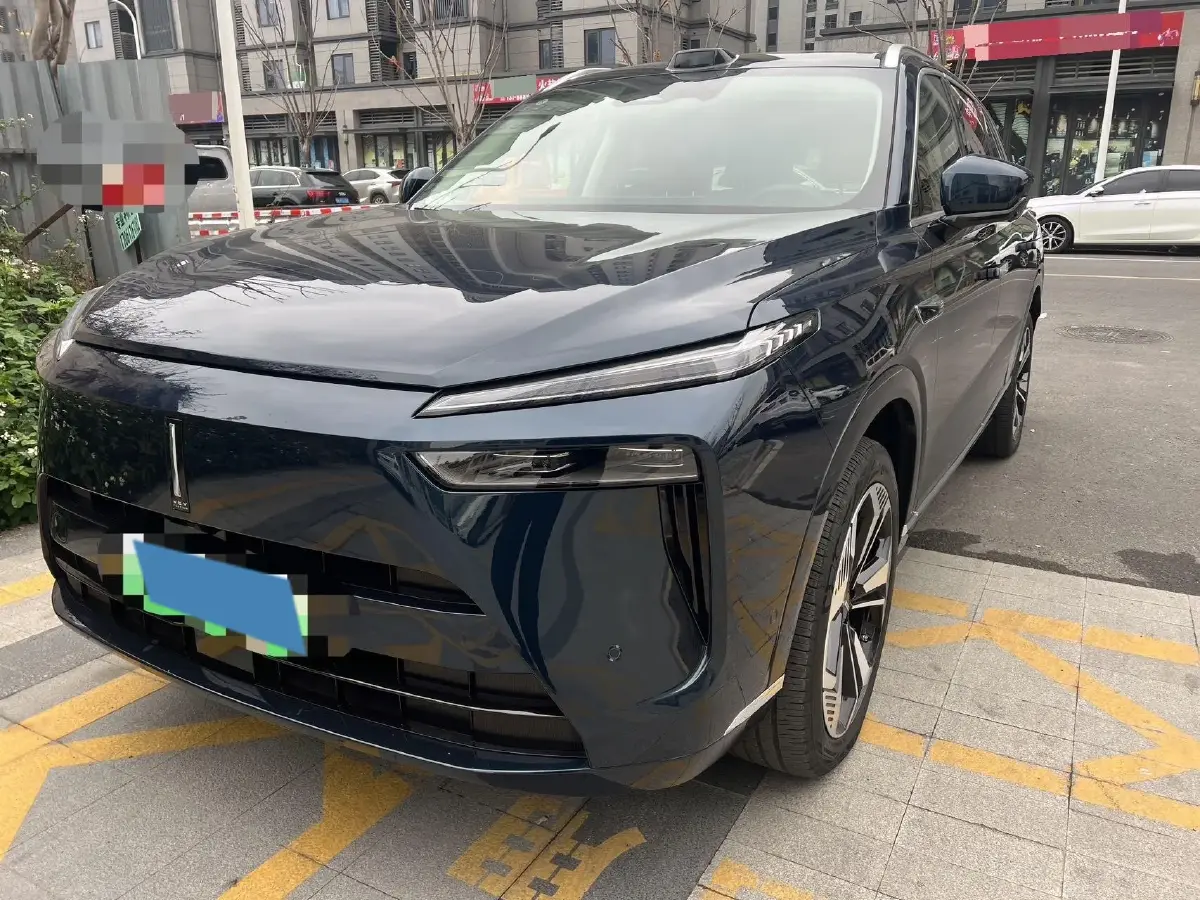 2025 WEY BlueMountain 1.5T 170HP L4 4DHT PHEV 44.5KWH