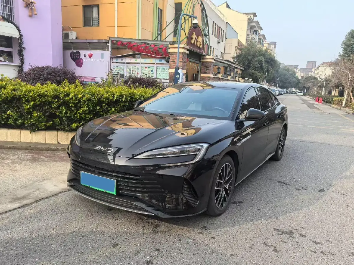 2023 BYD Seal 1.5L 110HP L4 E-CVT PHEV 17.6KWH