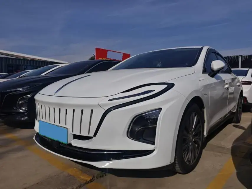 2022 HongQi E-QM5 BEV 54KWH