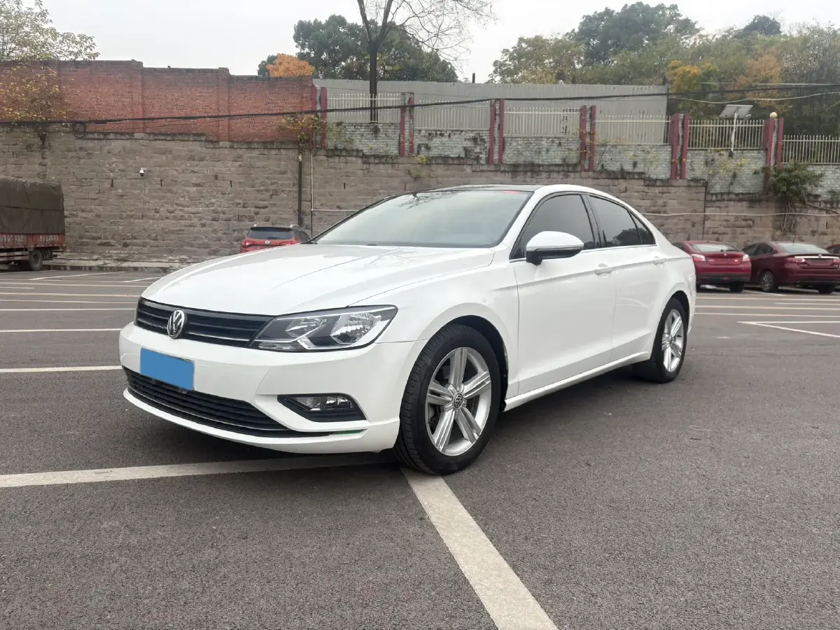 2018 Volkswagen Lamando 1.4T 150HP L4 7DCT