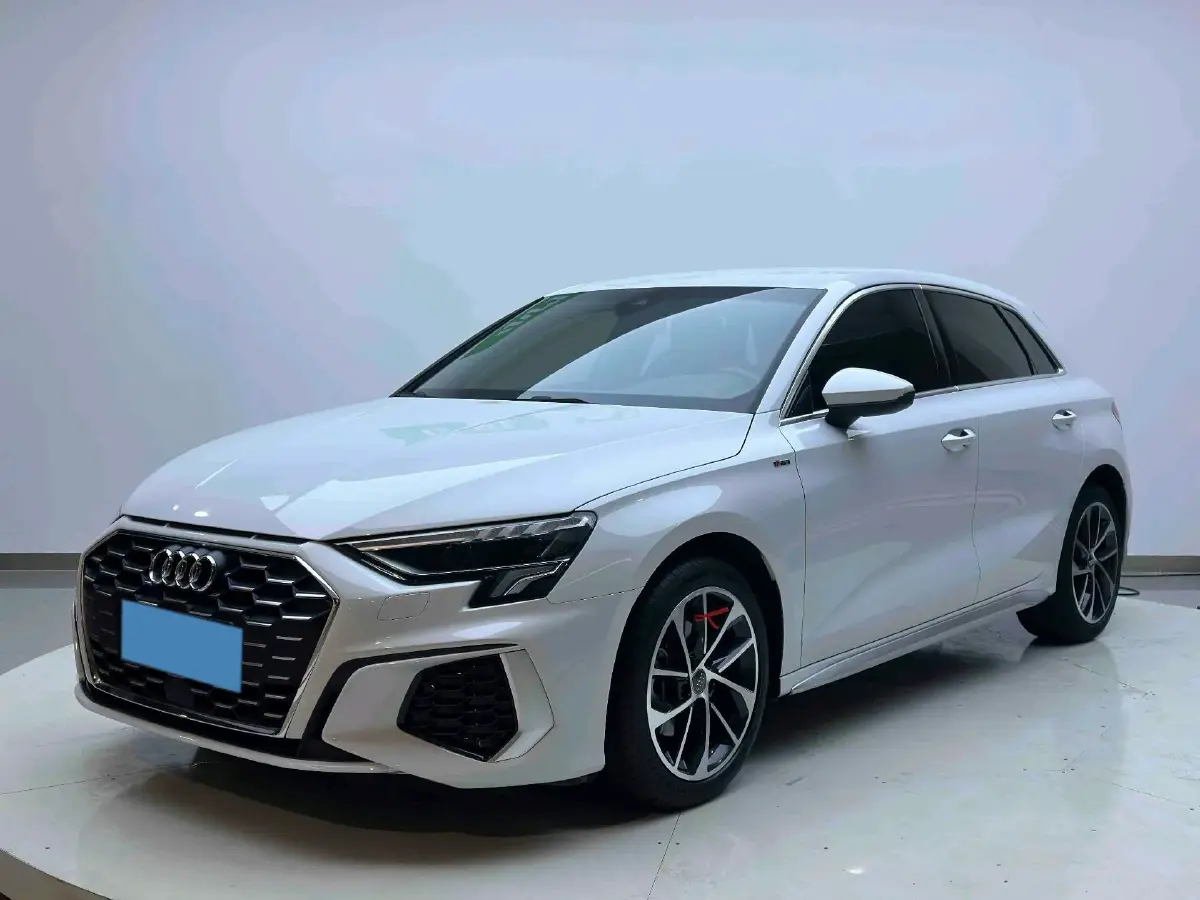 2022 Audi A3 1.4T 150HP L4 7DCT