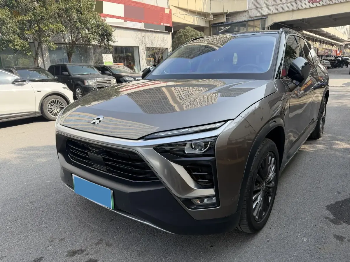 2018 NIO ES8 BEV 70KWH