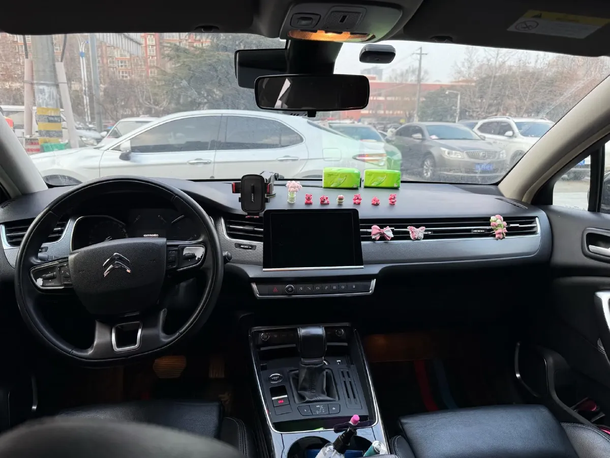 2017 Citroen C5 1.6T 167HP L4 6AT,autocango,china used car exporter,china ev exporter,chinese used car exporter,chinese used ev exporter