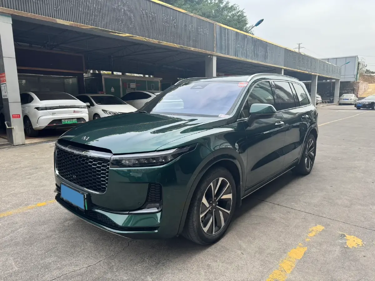 2021 Li ONE Range Extended 131HP REEV 40.5KWH